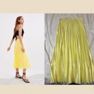Yellow Maxi Pleated Skirt